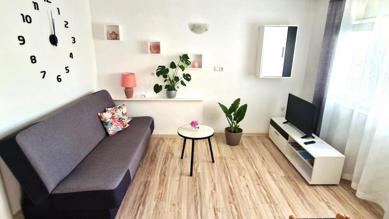Apartment Jagoda Krk Town Exterior photo